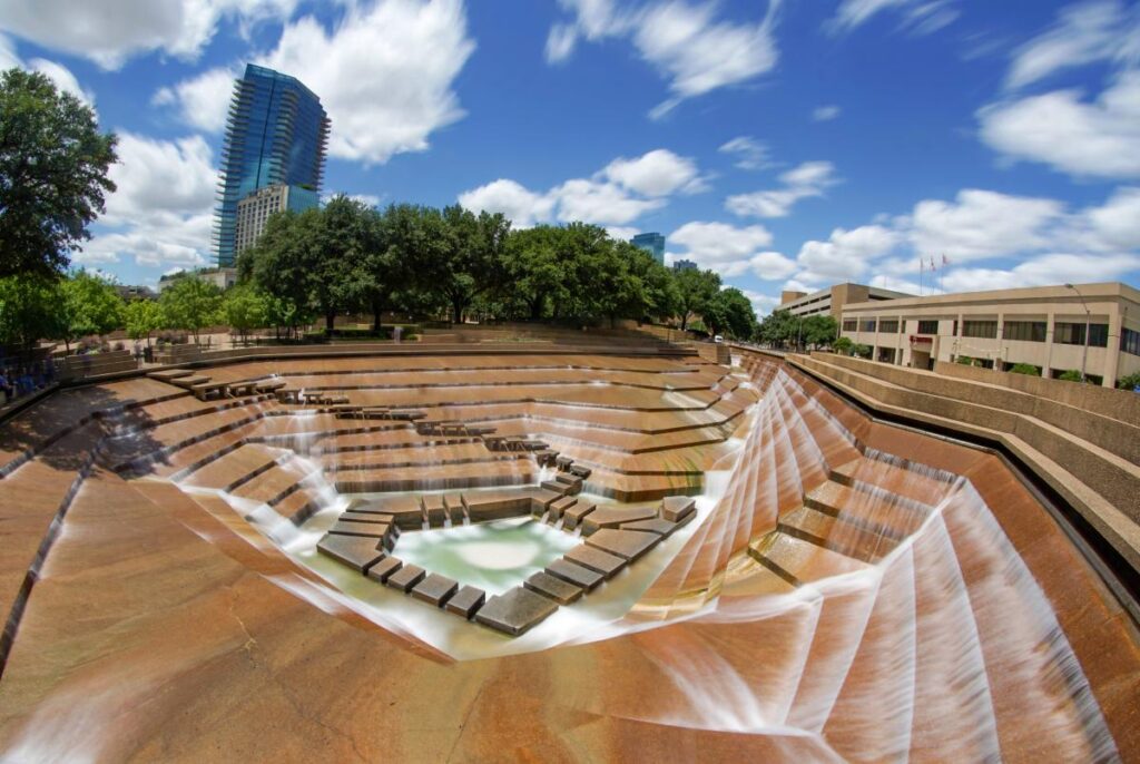 Fort Worth Water Gardens - things to do in Dallas